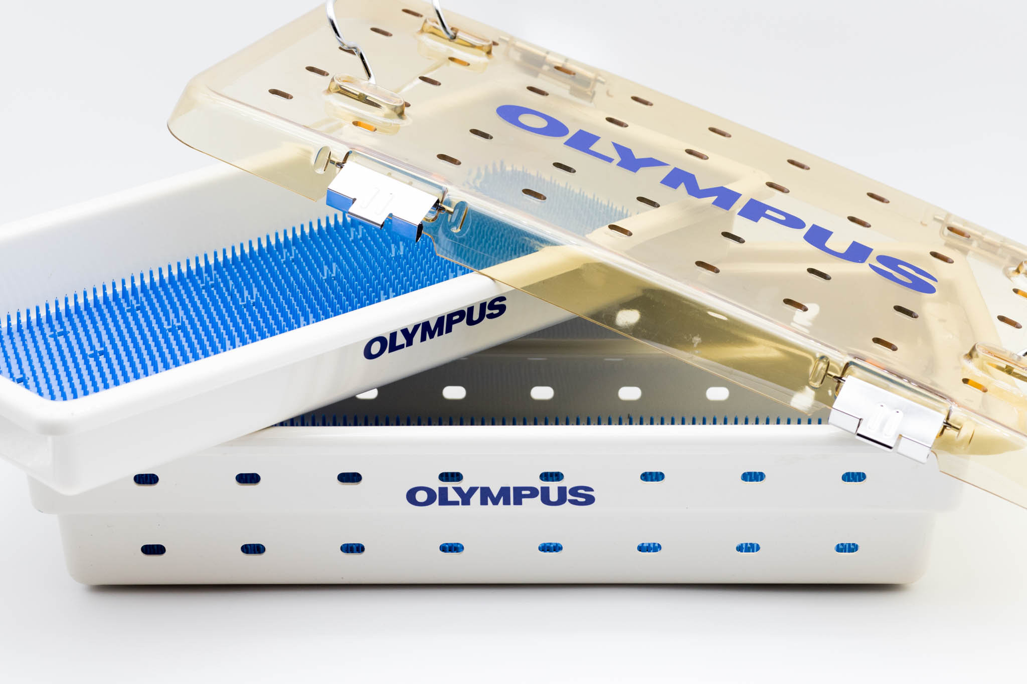 Olympus Instrument Tray with Lid (includes silicone mat) - WA05970A