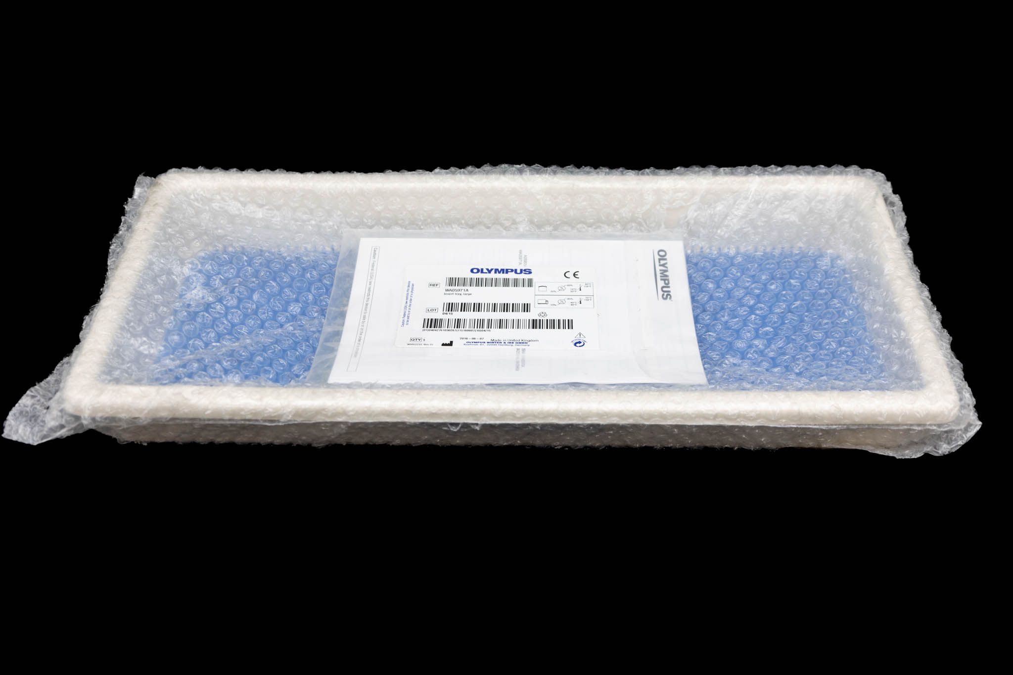 Autoclavable Sterilization Tray with Silicone Mat (with Lid) WA05971A